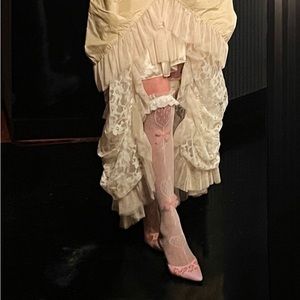 Manolo Blahnik blush pink vintage kitten heel mules